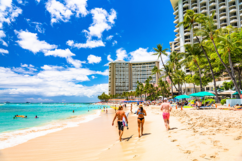 ハワイの定番”ワイキキビーチ(Waikiki Beach)”とはどんなところ？