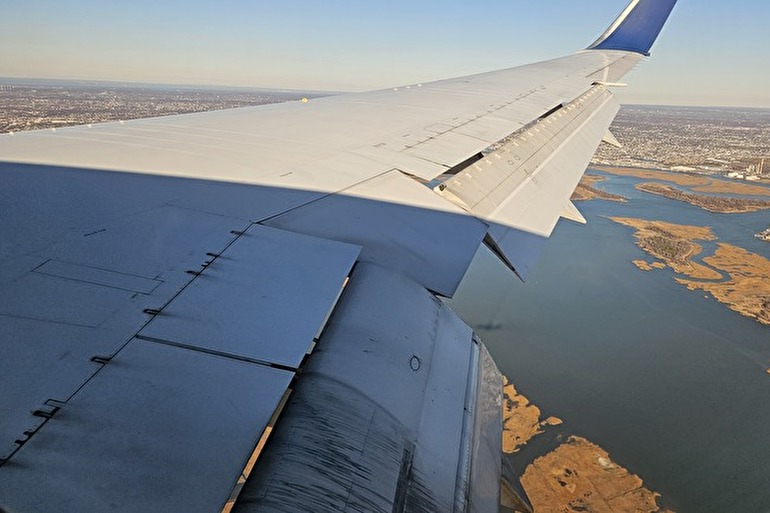 1. 飛行機の着陸