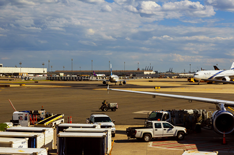 ニューアーク・リバティー国際空港/Newark Liberty International Airport